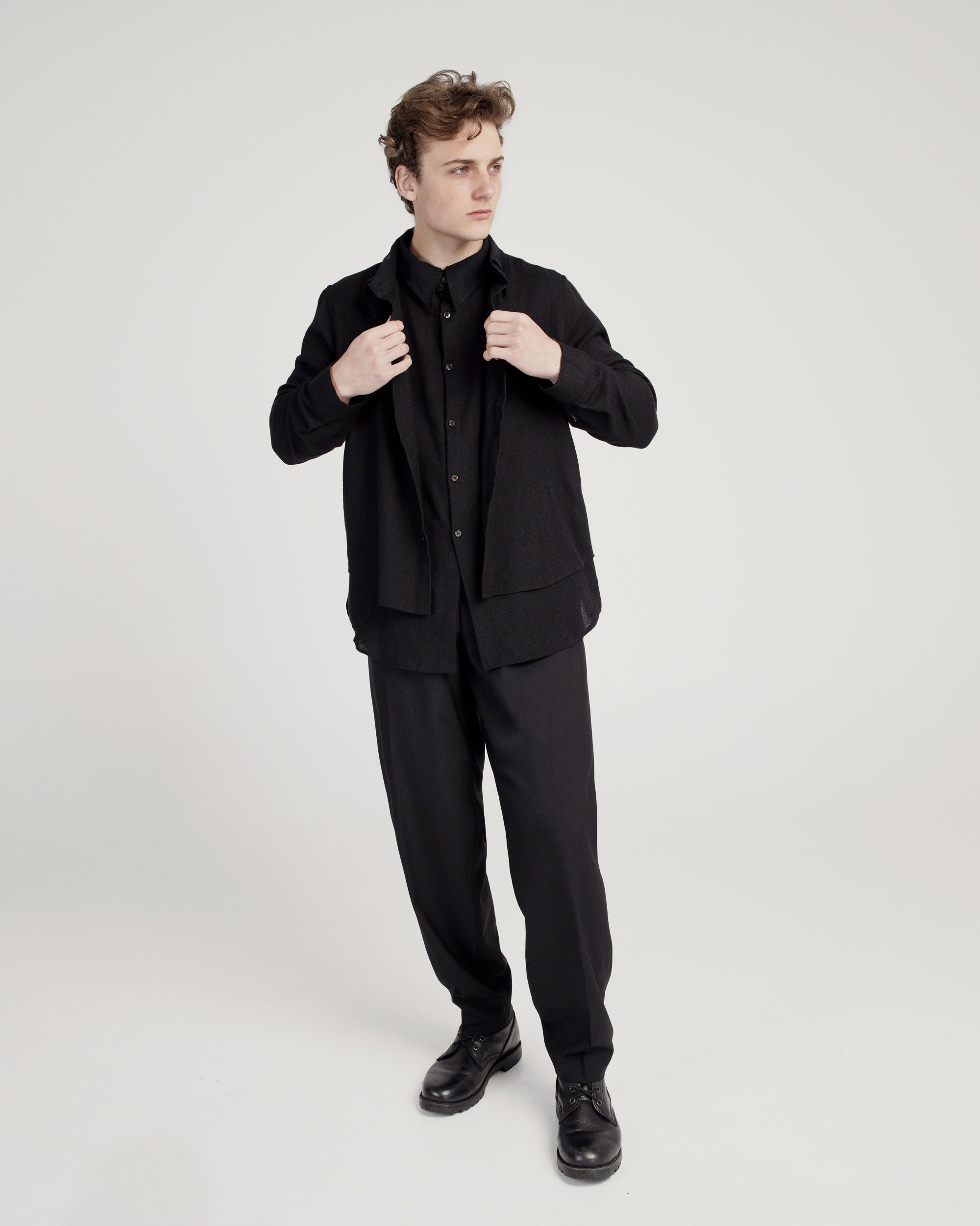 Bryceland's Wool Gabardine Winston Trousers Made-to-Order Black –  Bryceland's London